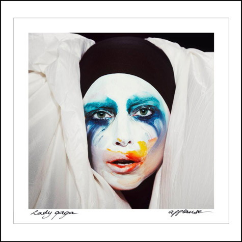 gaga-applause