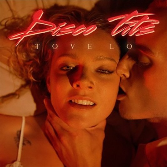 tove-lo-disco-tits